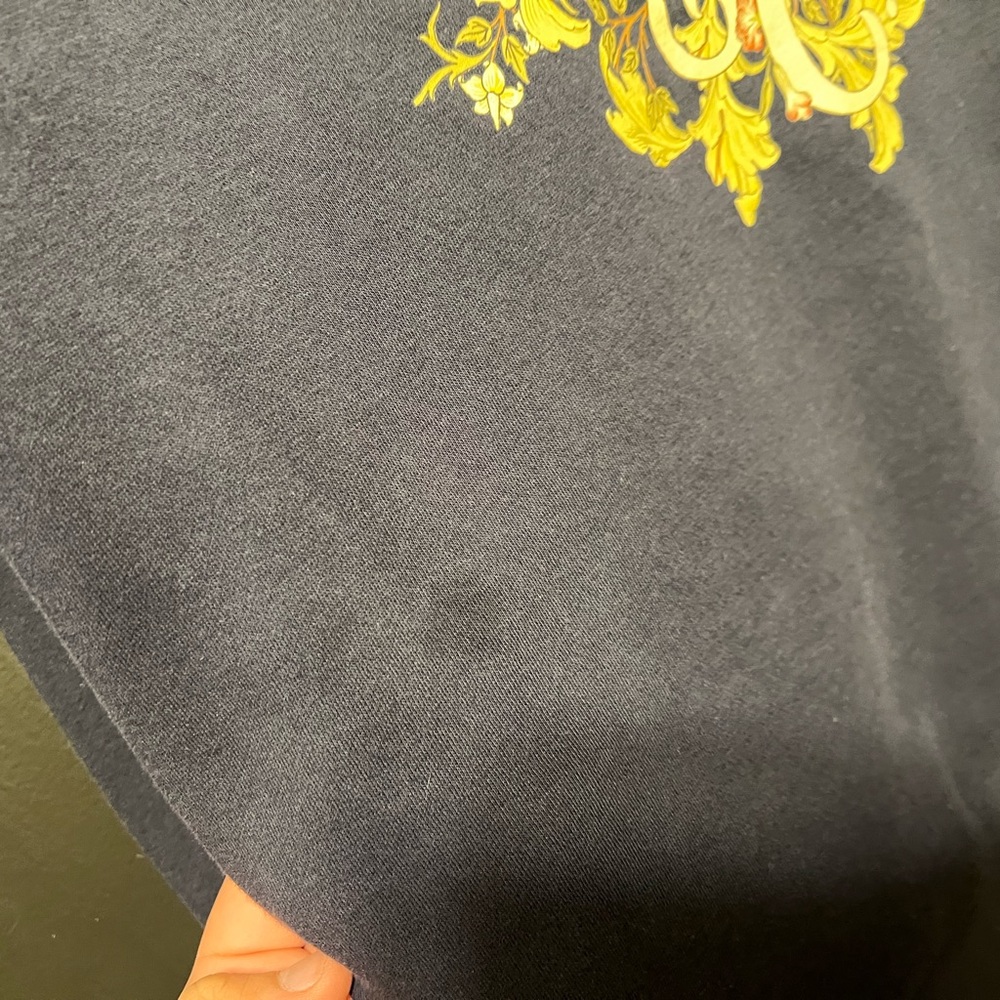 Vintage Navy Blue Graphic Sweatshirt - Picture 6 of 6